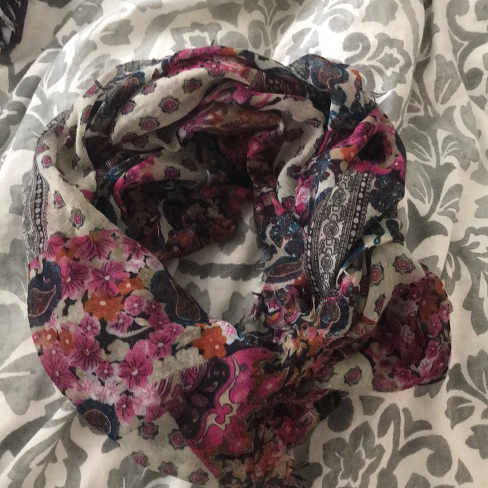 Oversized scarf